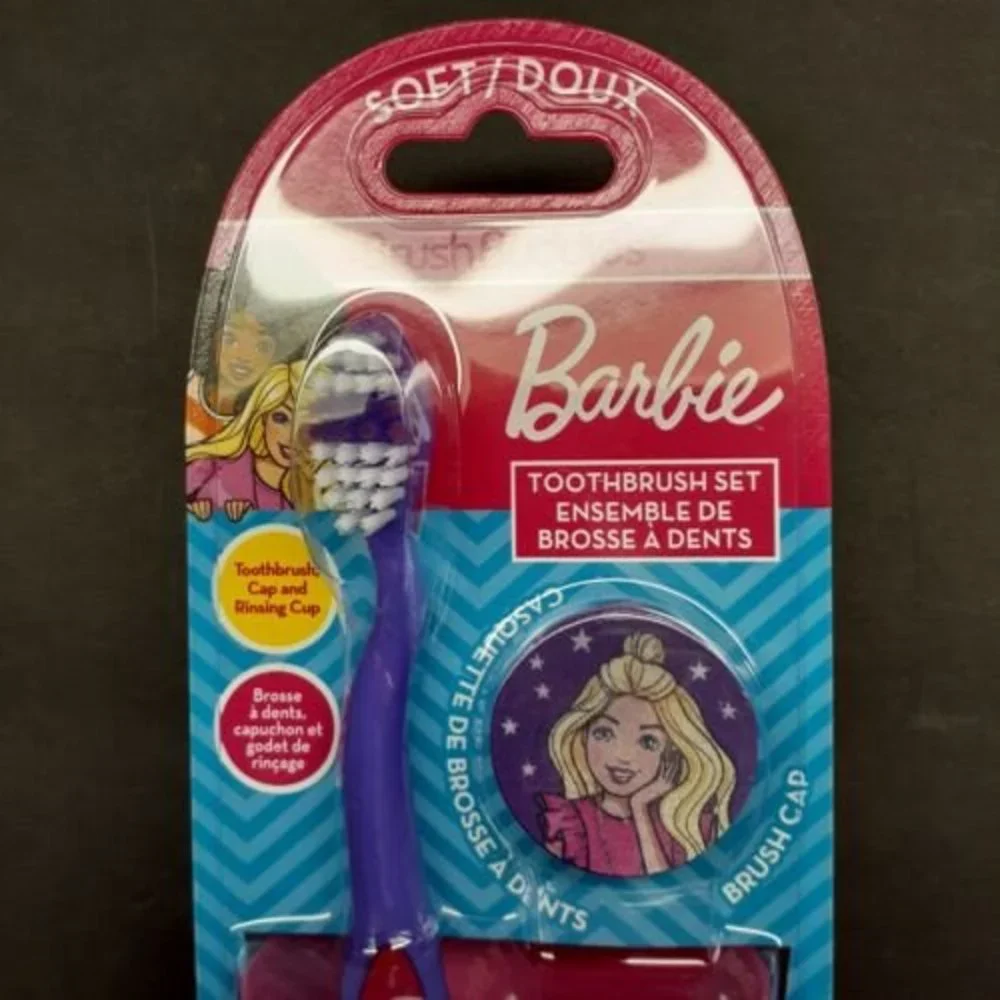 Mattel Barbie Brush Buddies Toothbrush 3 Piece Set Rinsing Cup Toothbrush Cap